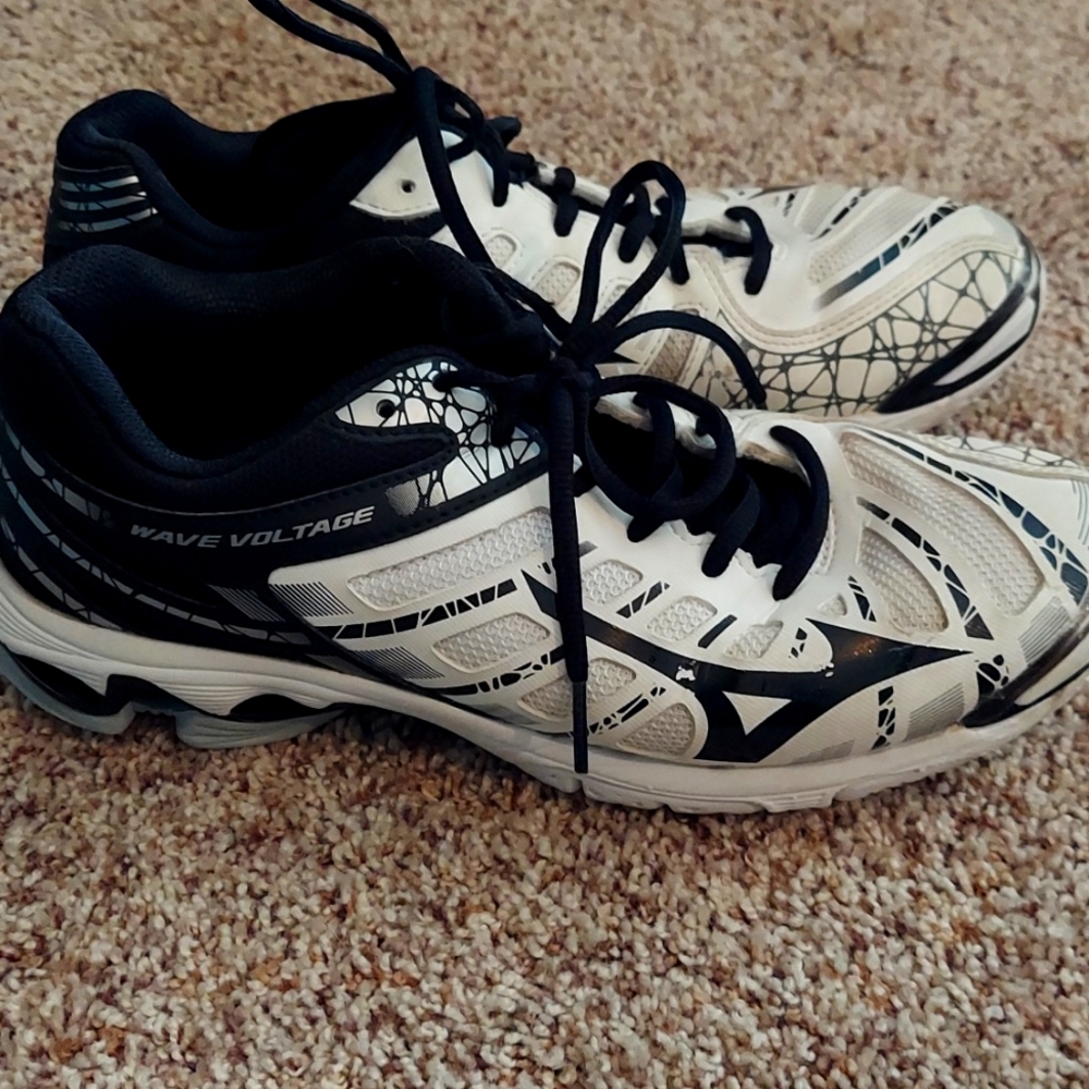 Dynamotion Groove sneakers Size 9